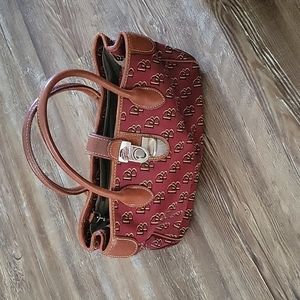Dooney & Bourke
